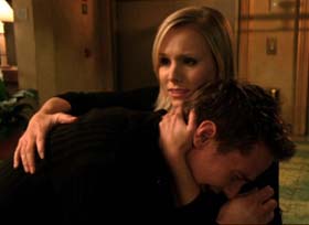 Veronica Mars (Kristen Bell) - a shoulder to cry on